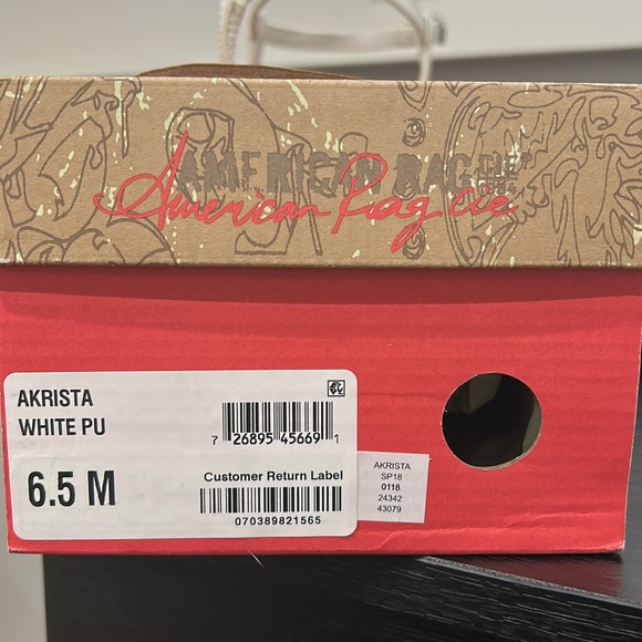 American Rag Sandals - Picture 4 of 4